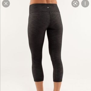 Lululemon Wunder Under Crop Denim Black size 4